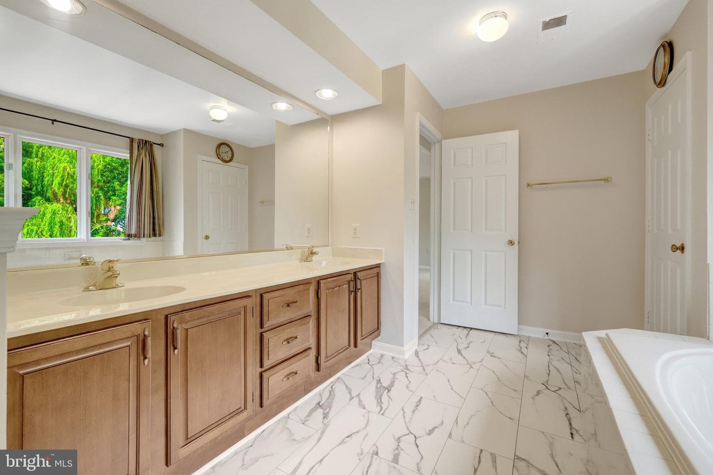 1502 Snowflake Court photo 40