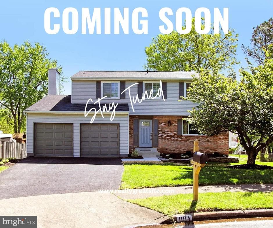 1104 Clarke Street photo 1