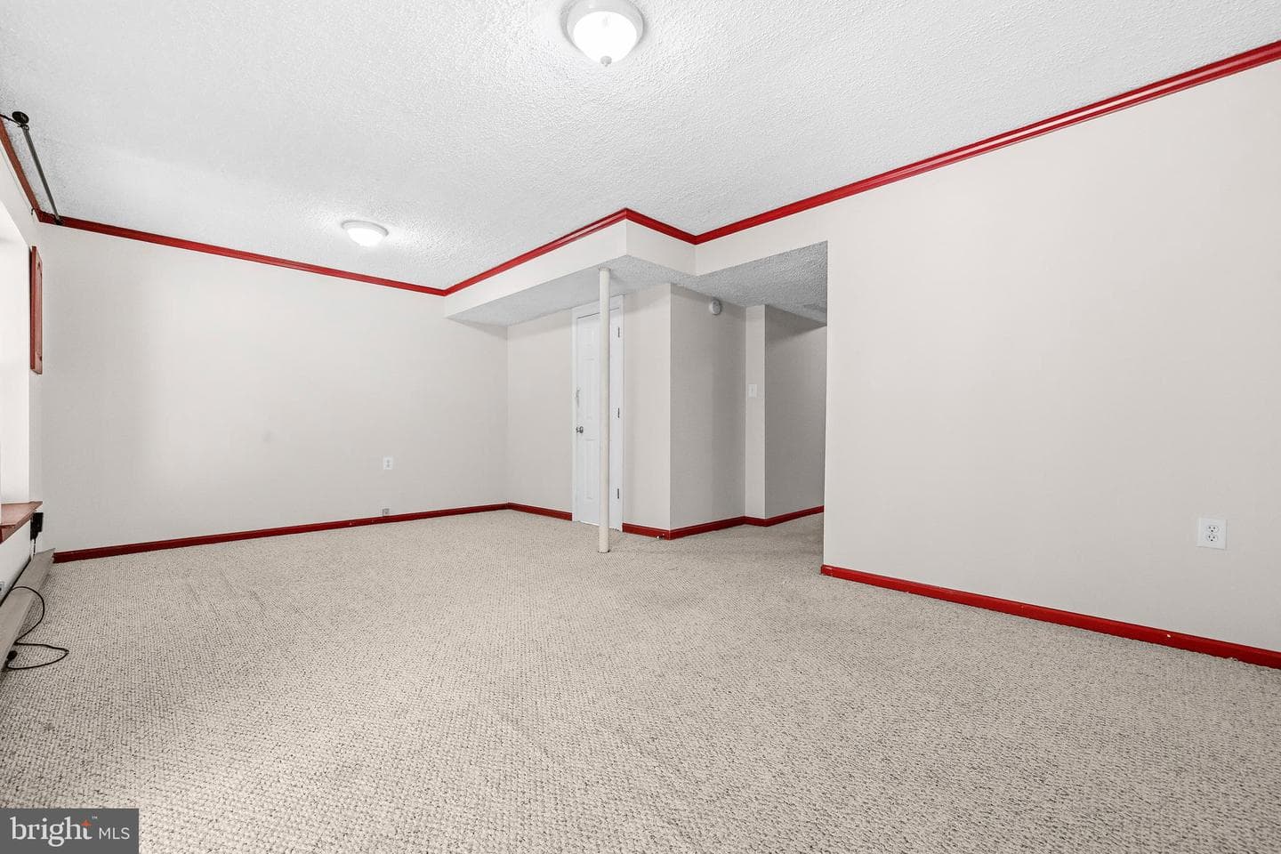 6279 Kerrydale Drive photo 32