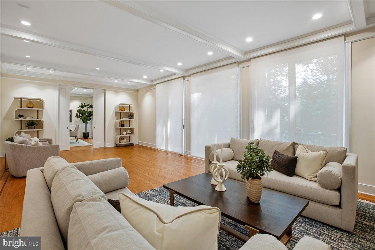 700 Belgrove Road photo 20
