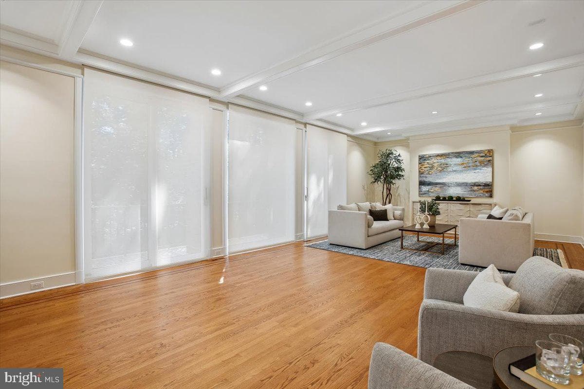 700 Belgrove Road photo 22