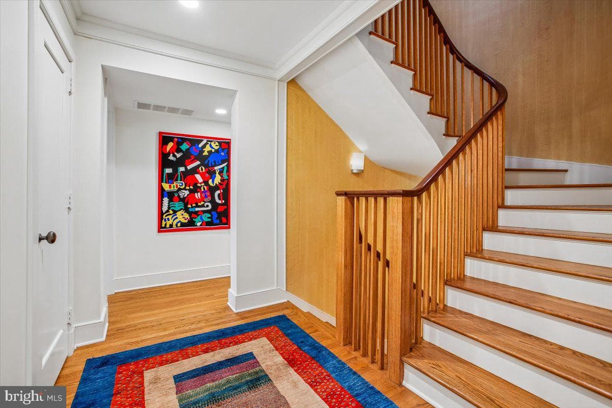 700 Belgrove Road photo 29