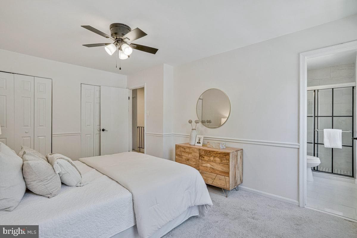 7821 Groveland Square photo 22