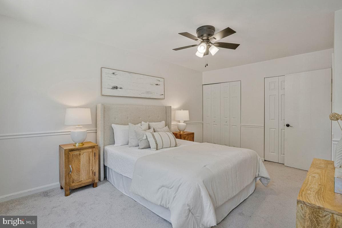 7821 Groveland Square photo 23
