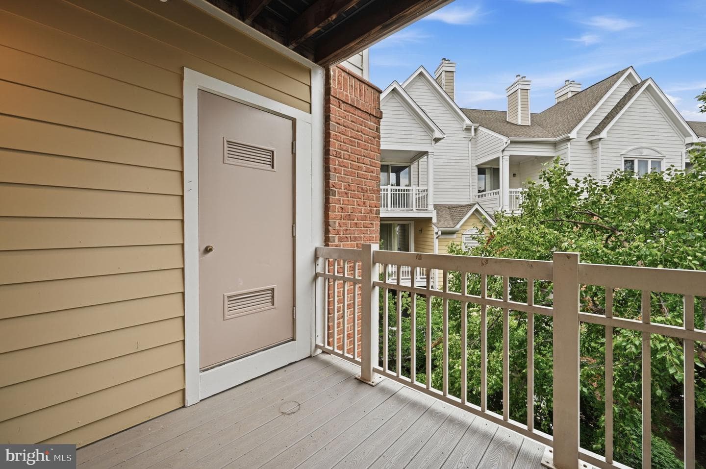 2108 Highcourt Lane #303 photo 29
