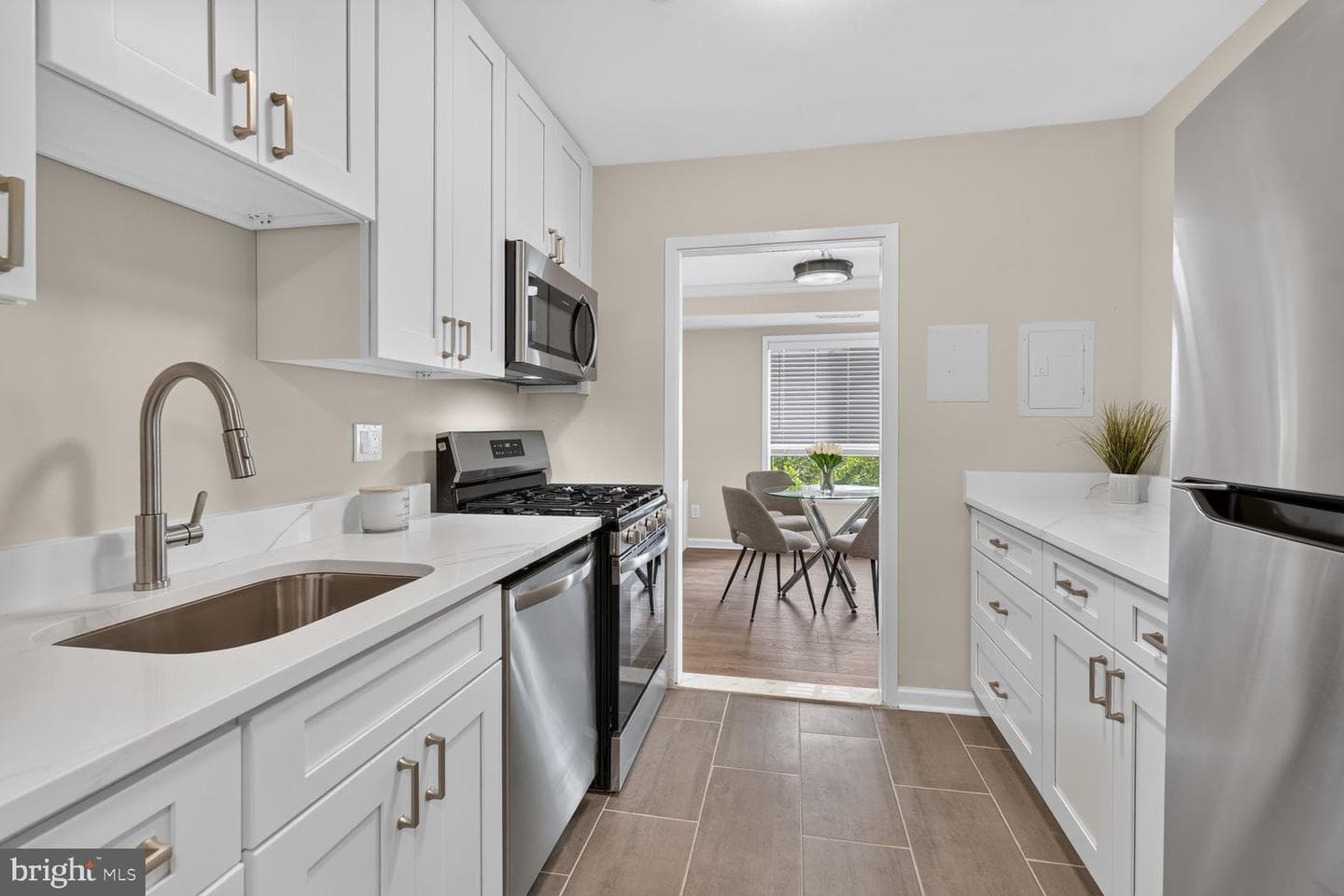 6001 Arlington Boulevard #704 photo 9