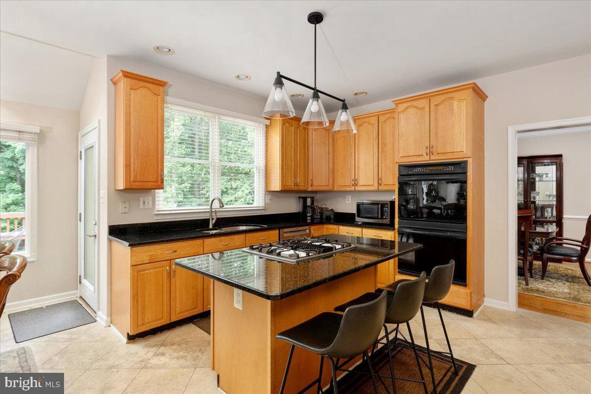 1501 Judd Court photo 8