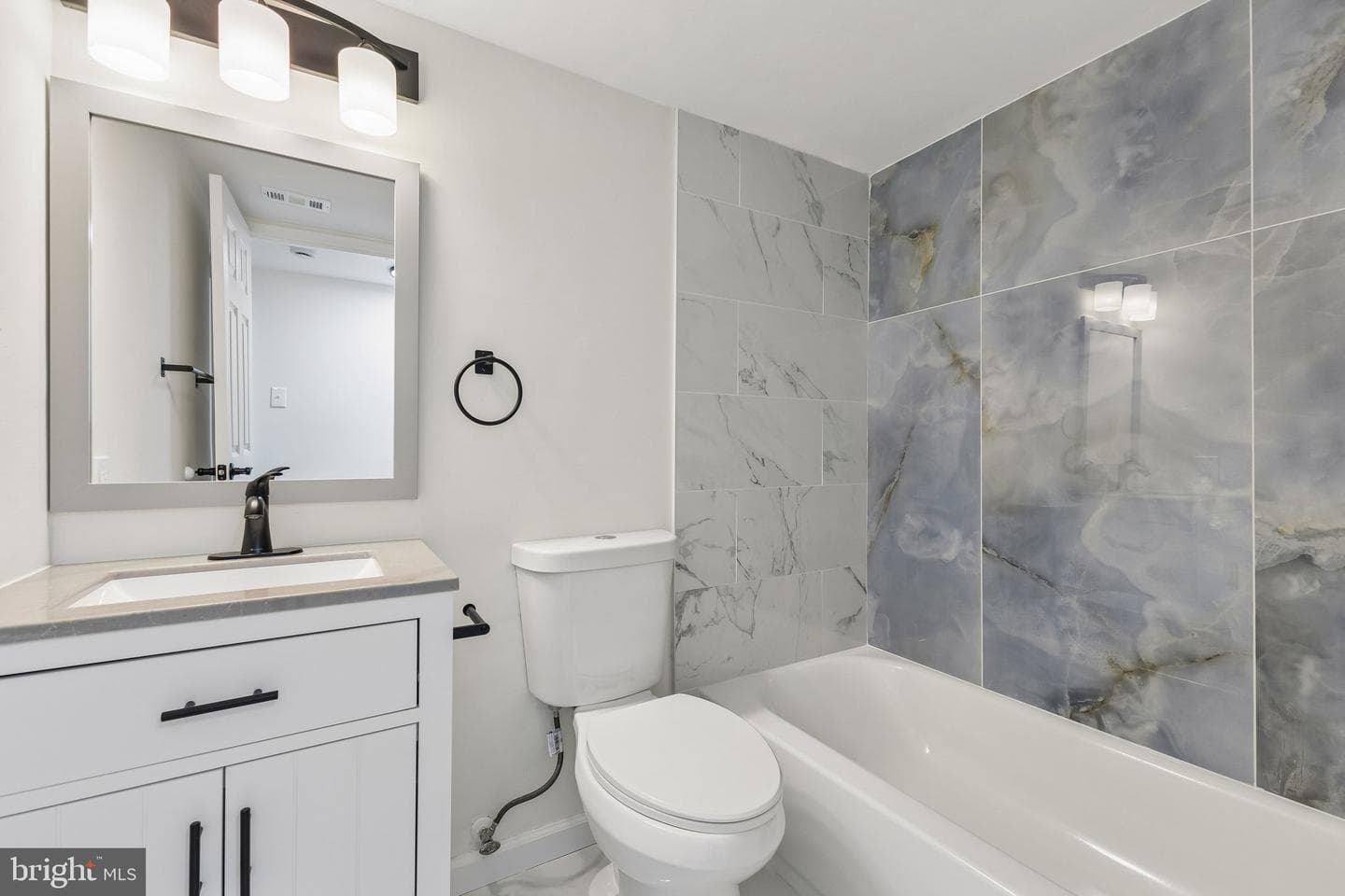 1554 Northgate Square #apt 1a photo 8