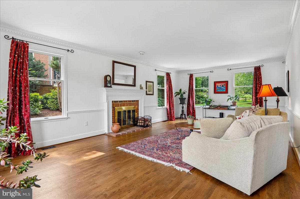 1904 Mason Hill Drive photo 4