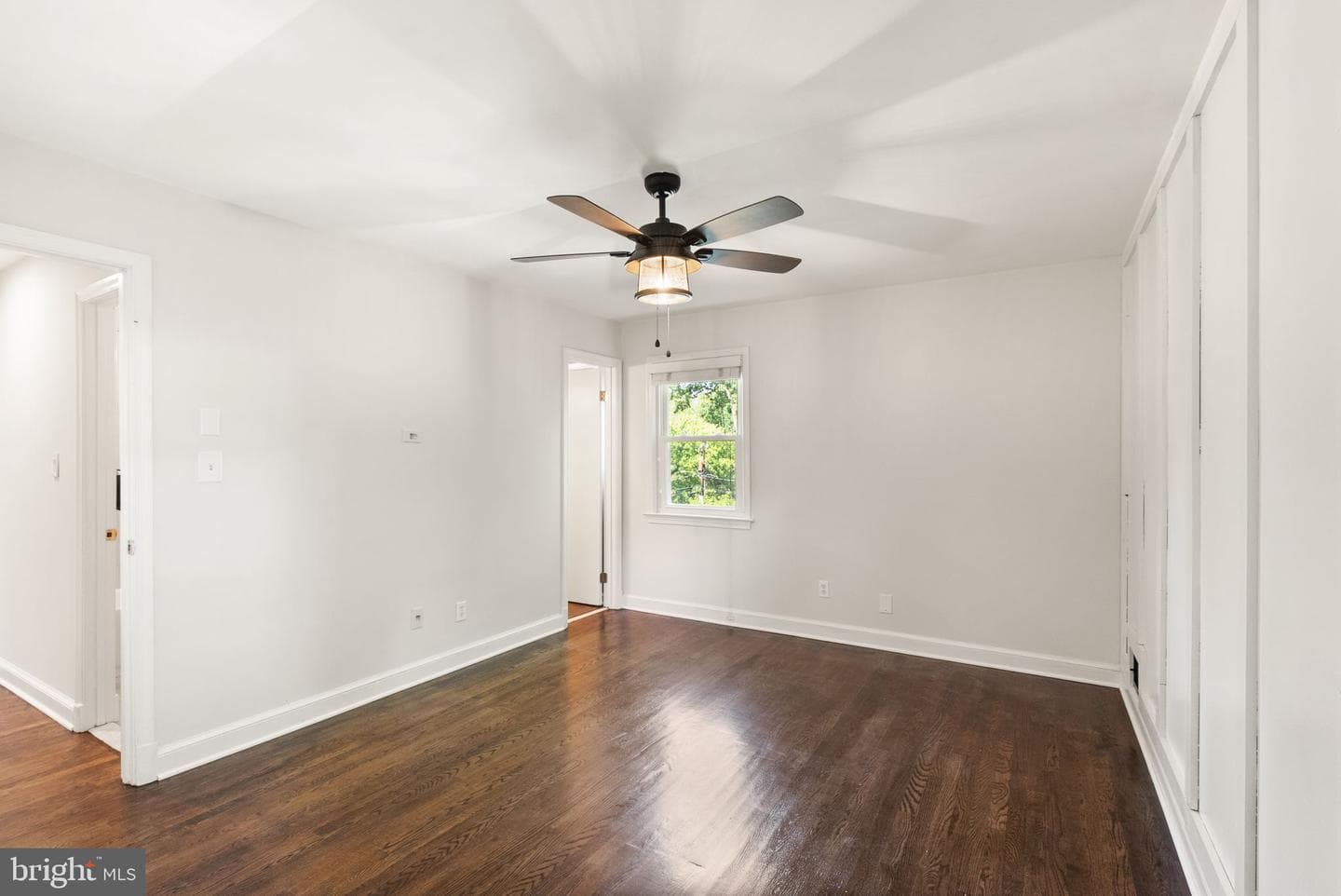 5008 Larno Drive photo 23