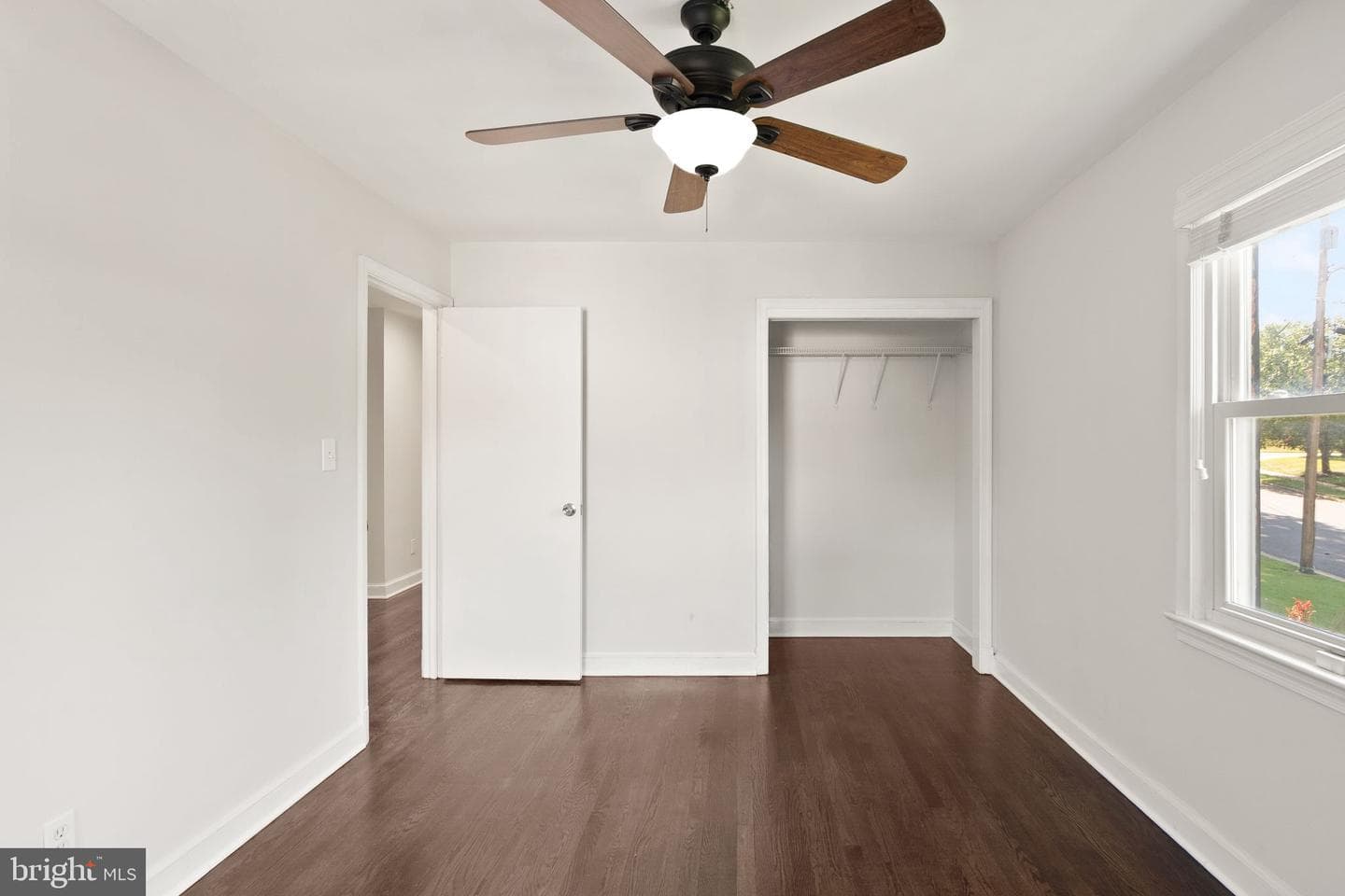 5008 Larno Drive photo 27