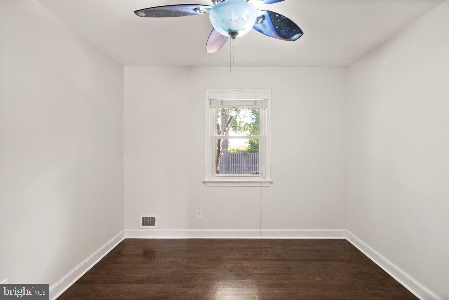 5008 Larno Drive photo 35