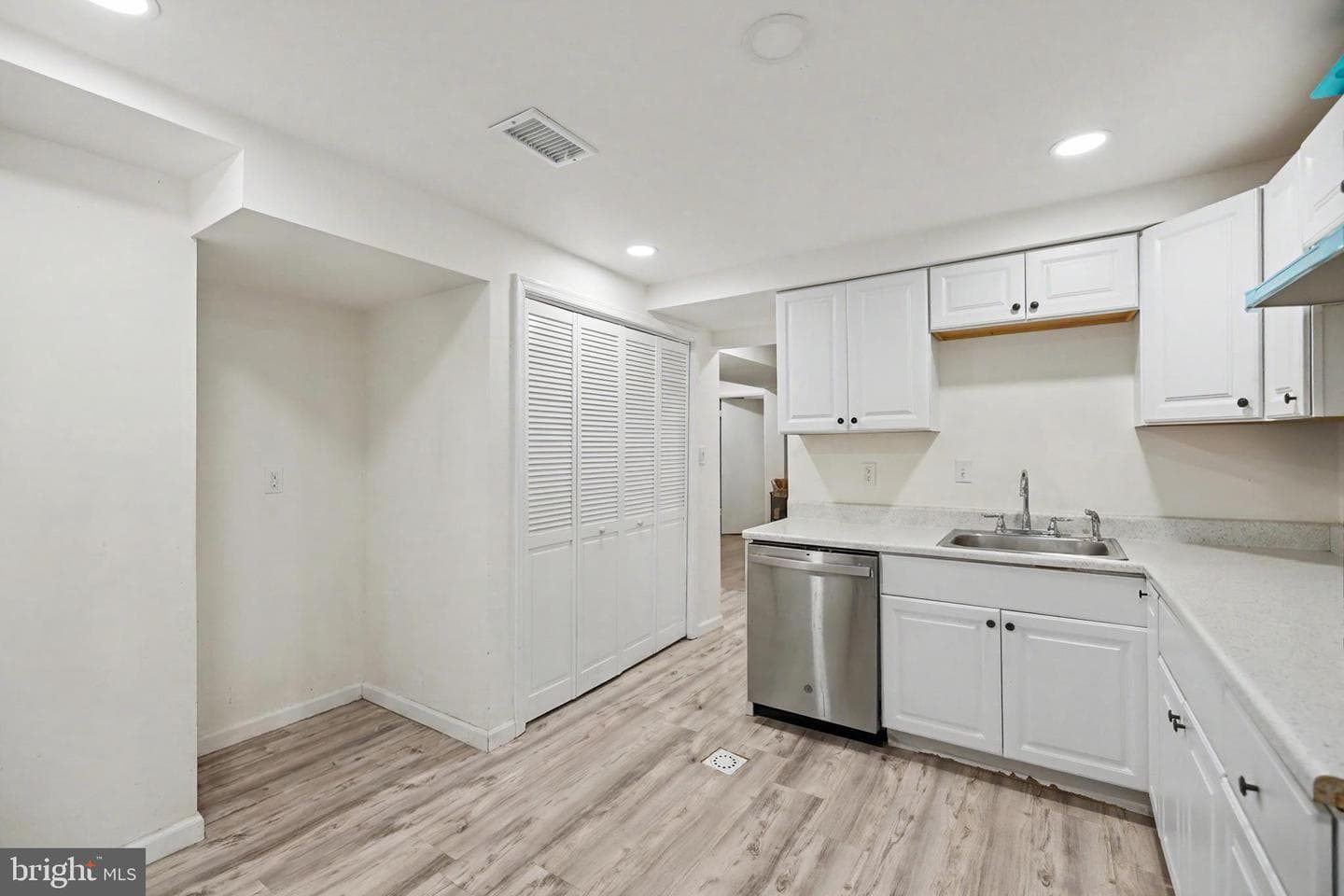 4703 Tara Drive photo 31
