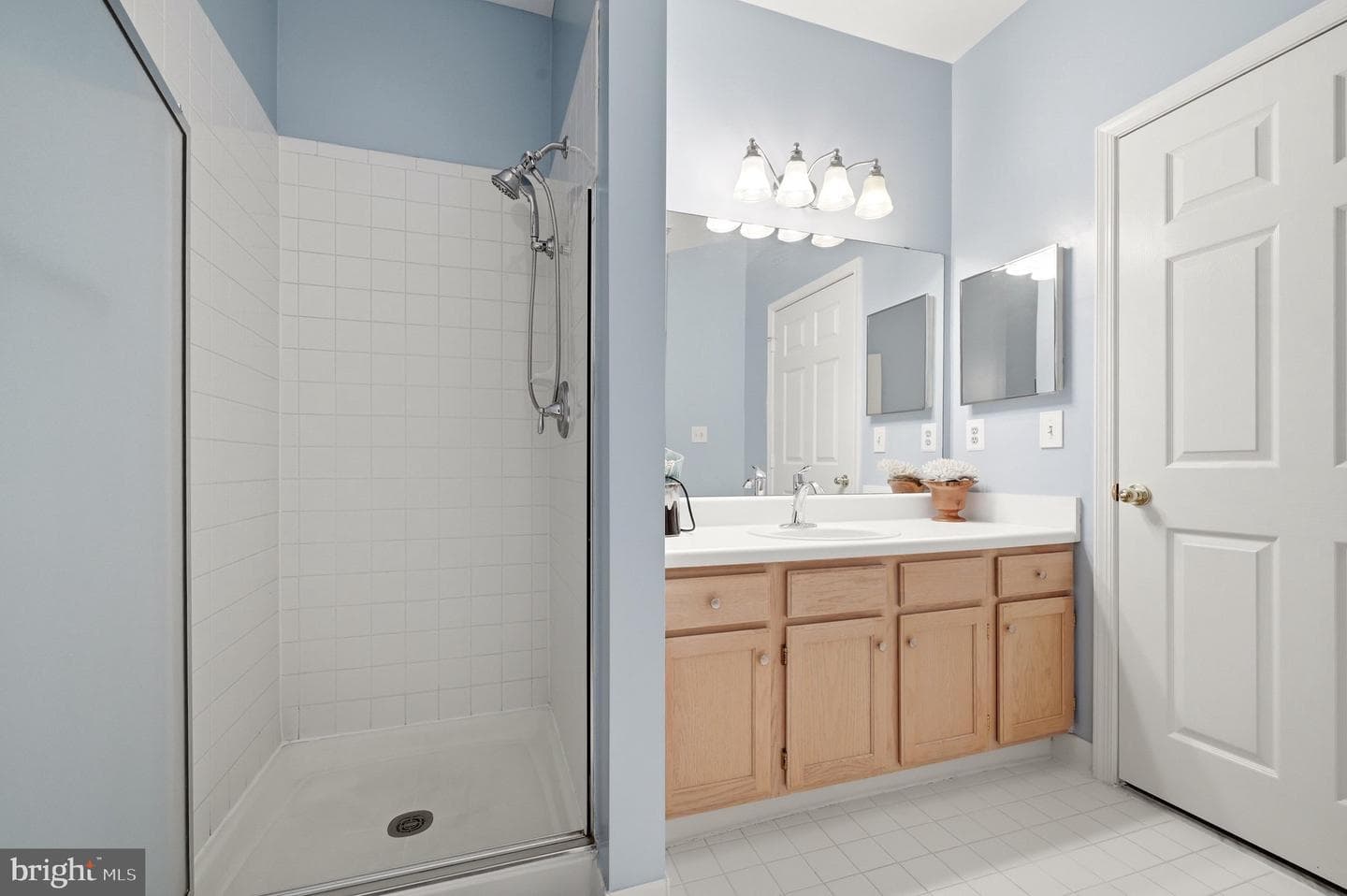1701 Lake Shore Crest Drive #16 photo 31