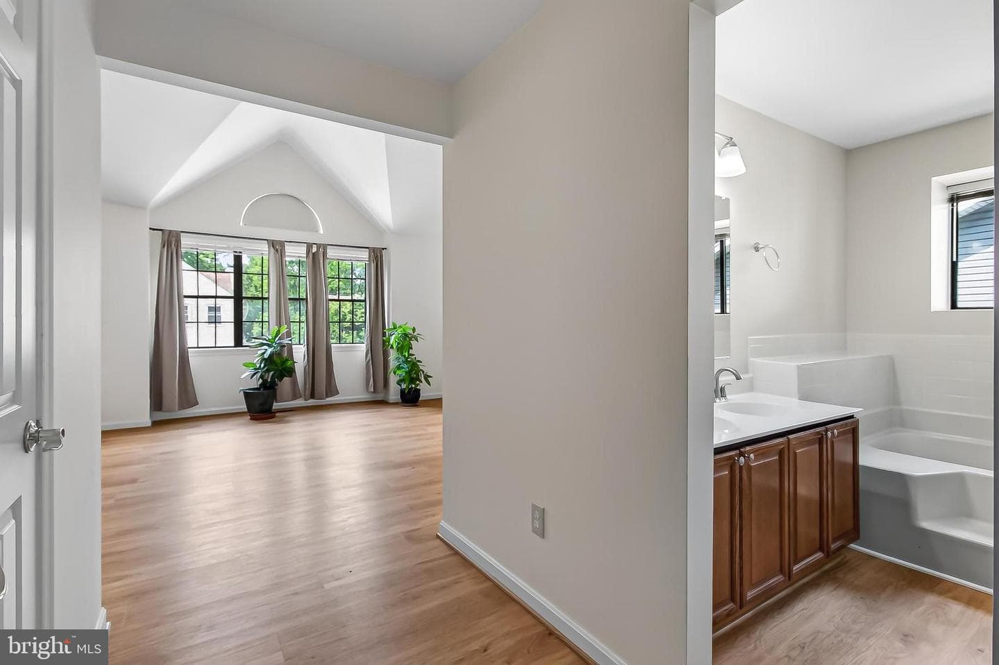 6127 Glen Oaks Court photo 27