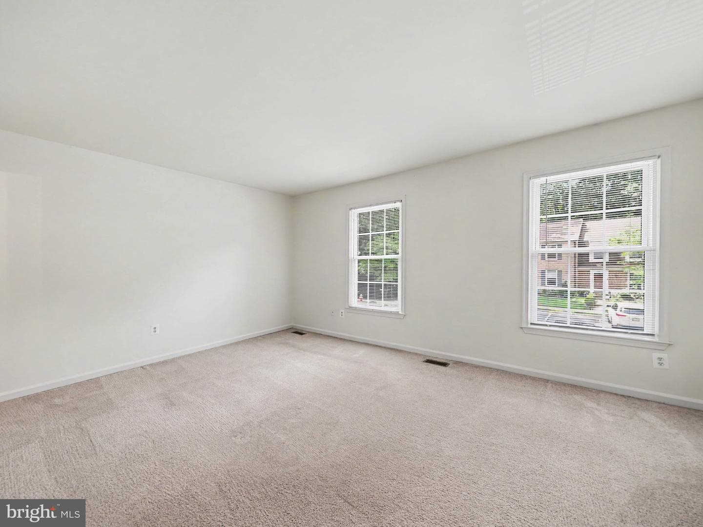 6281 Rathlin Drive photo 12