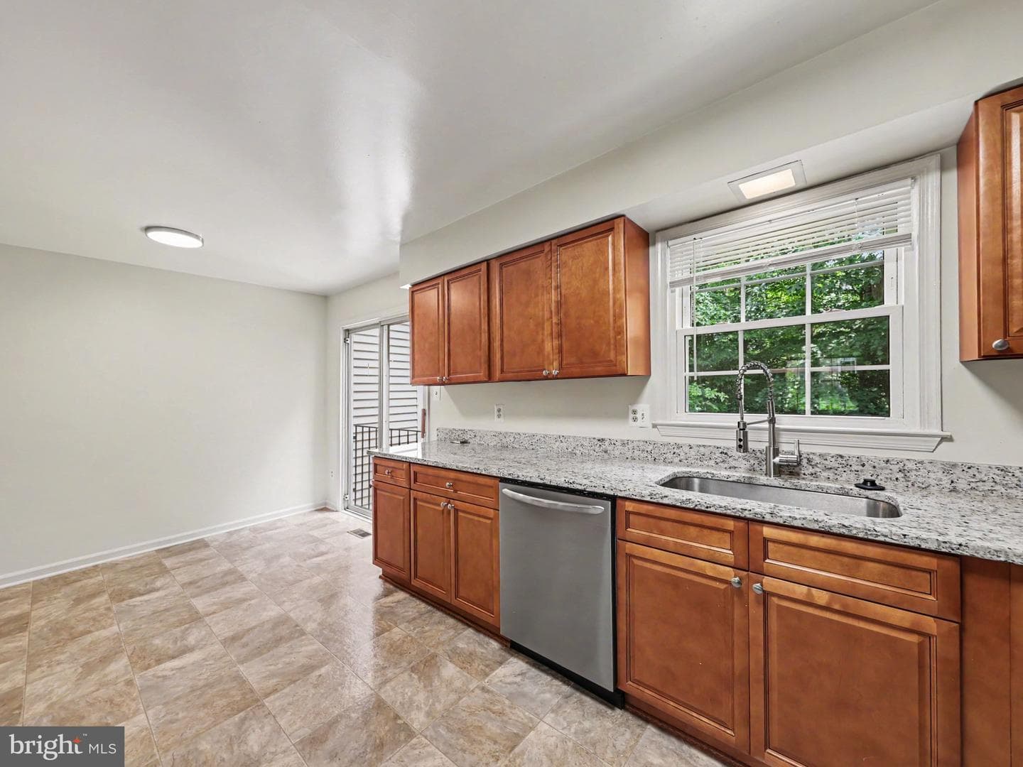 6281 Rathlin Drive photo 8