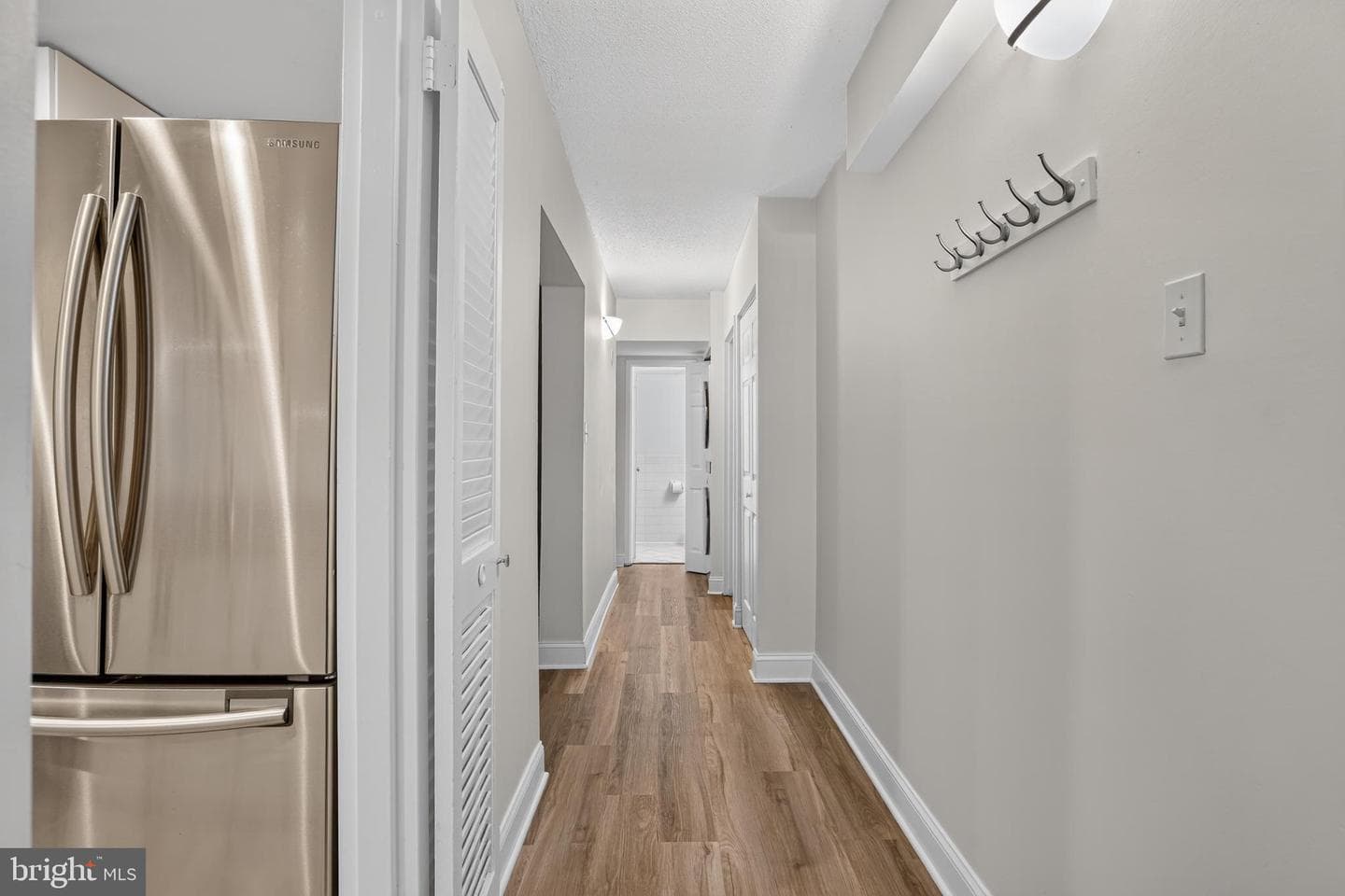 2200 Castle Rock Square #2b photo 5