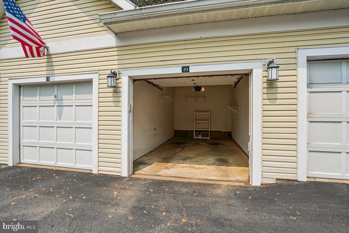 4142 Fountainside Lane #e102 photo 32