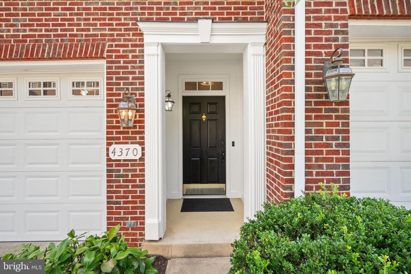 4370 Patriot Park Court photo 4