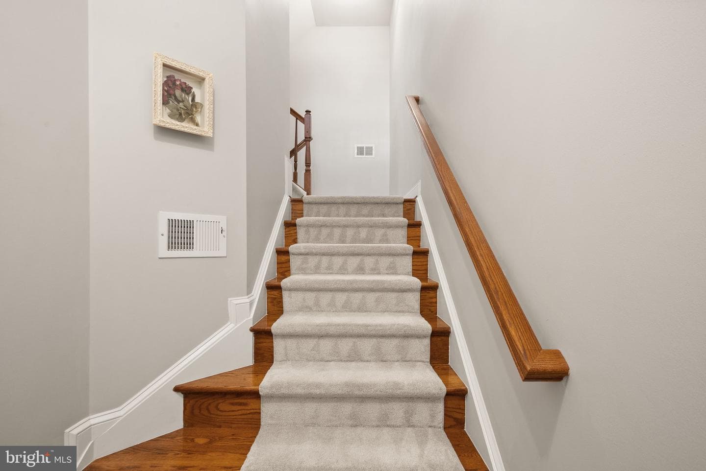 4370 Patriot Park Court photo 5