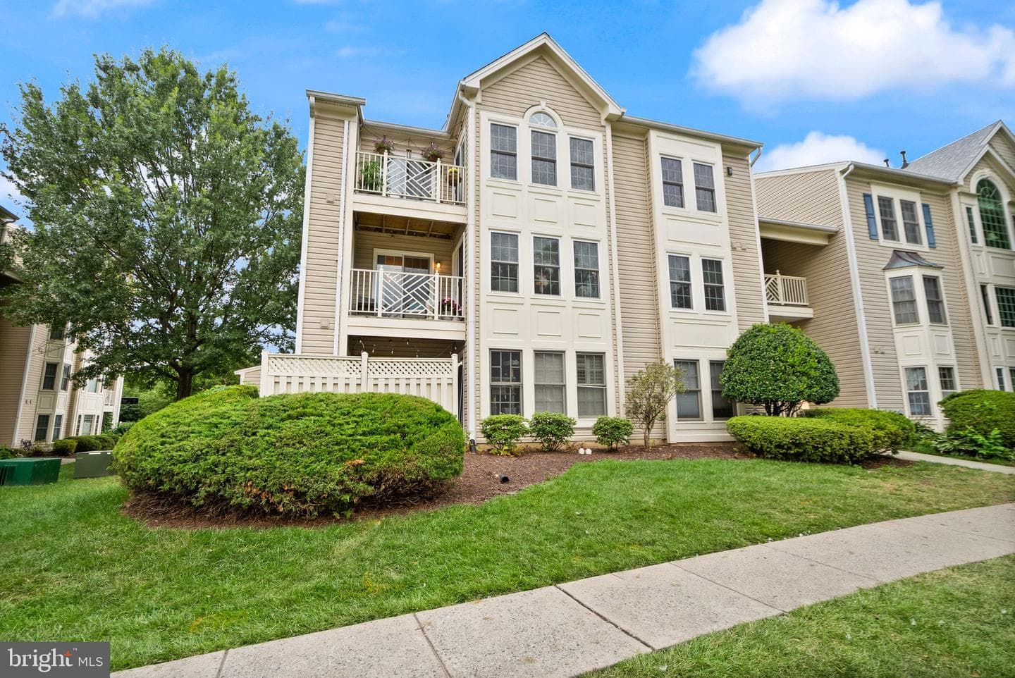 12205 Fairfield House Drive #604b photo 37