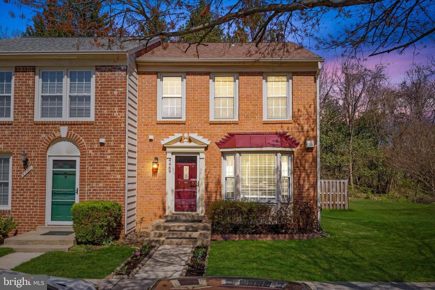 4469 Holly Avenue photo 2