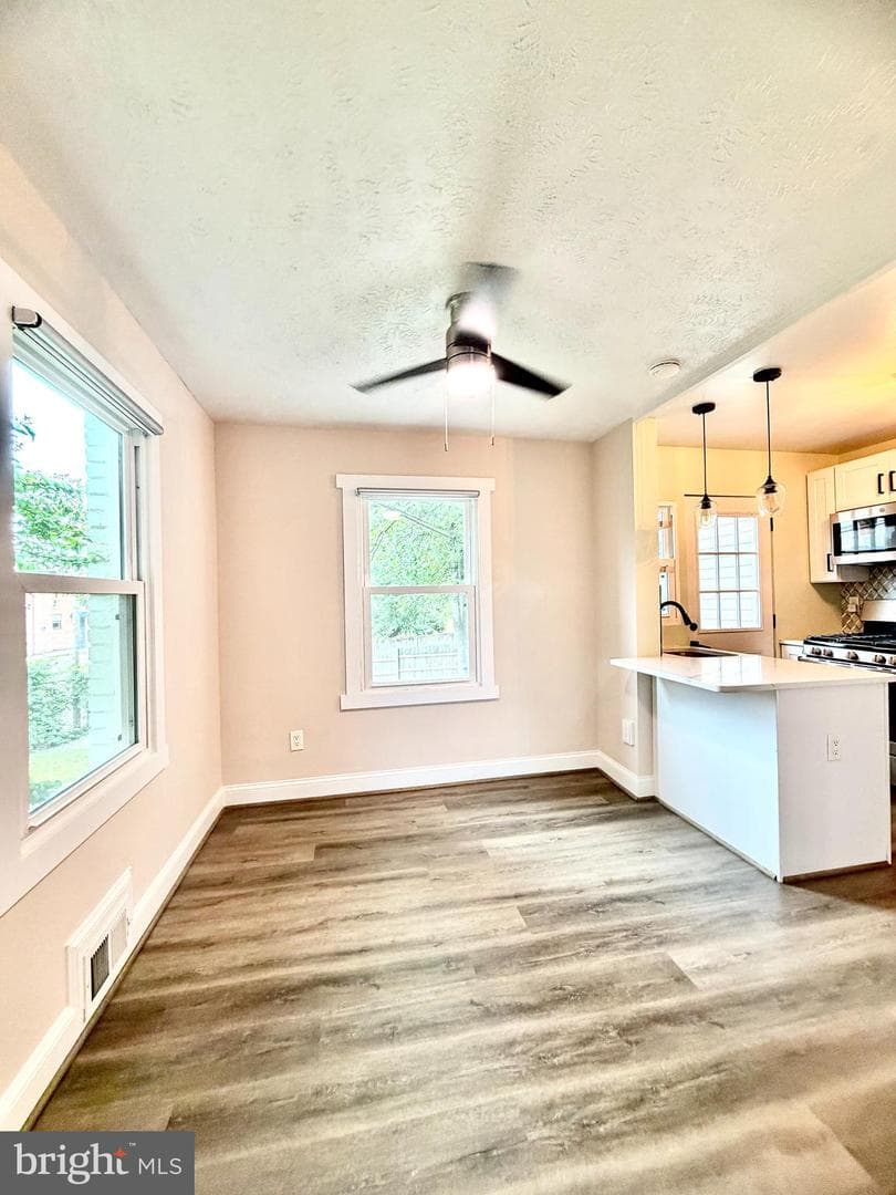 6106 N Kings Highway photo 9