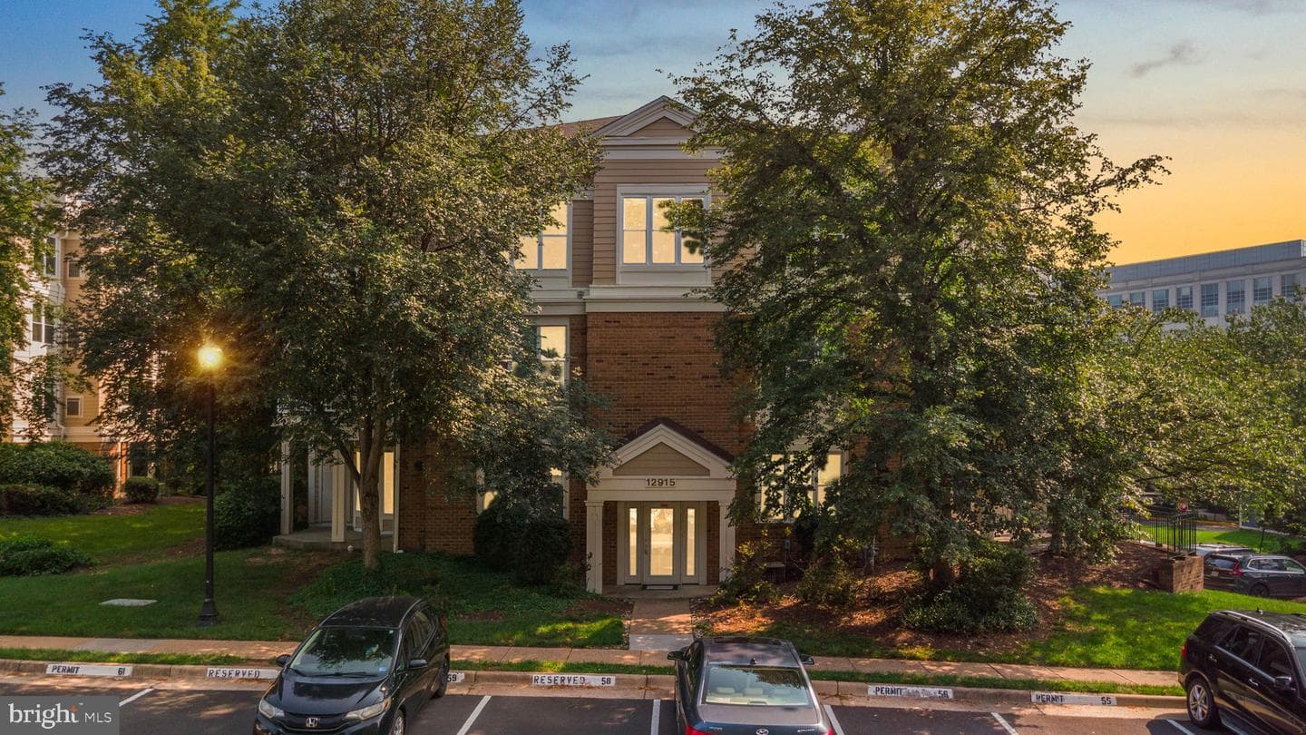12915 Alton Square #113 photo 29