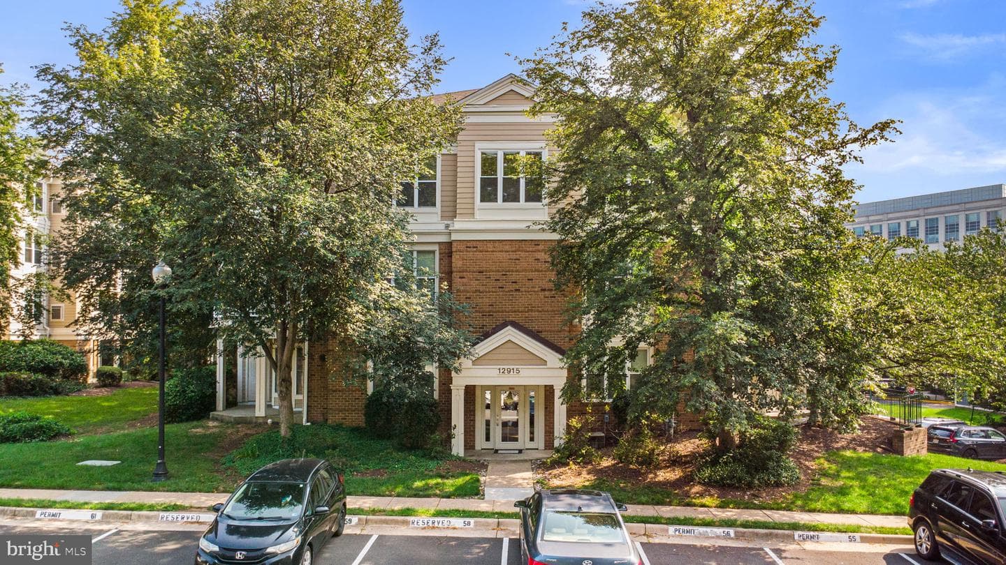 12915 Alton Square #113 photo 30