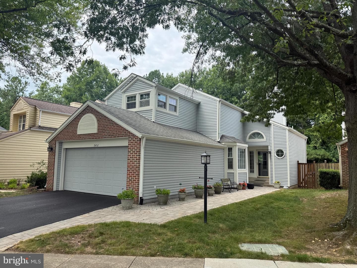 7452 Cross Gate Lane photo 1
