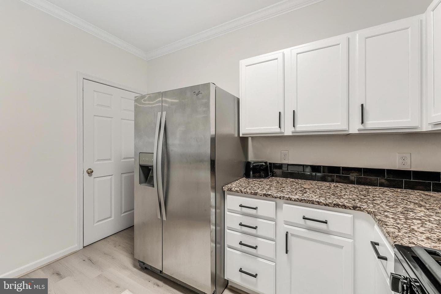 1700 Lake Shore Crest Drive #25 photo 16
