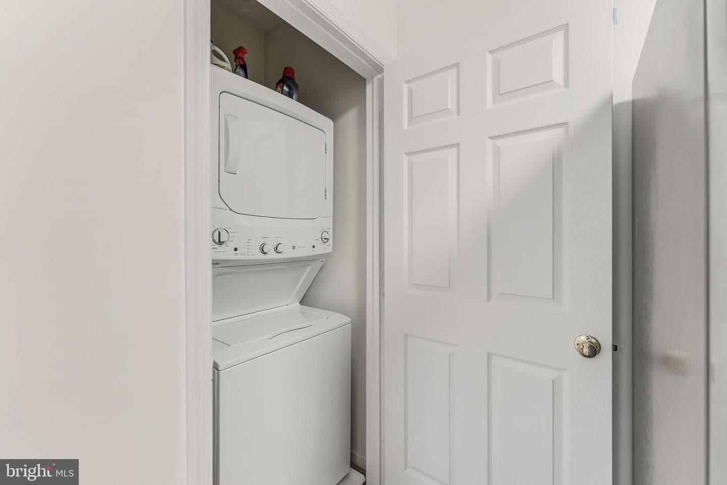 1700 Lake Shore Crest Drive #25 photo 17