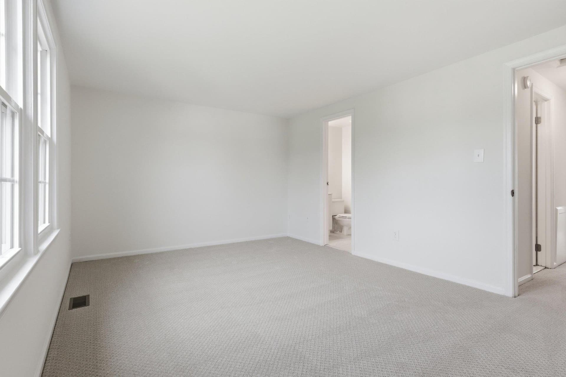 14361 Watery Mountain Court photo 9