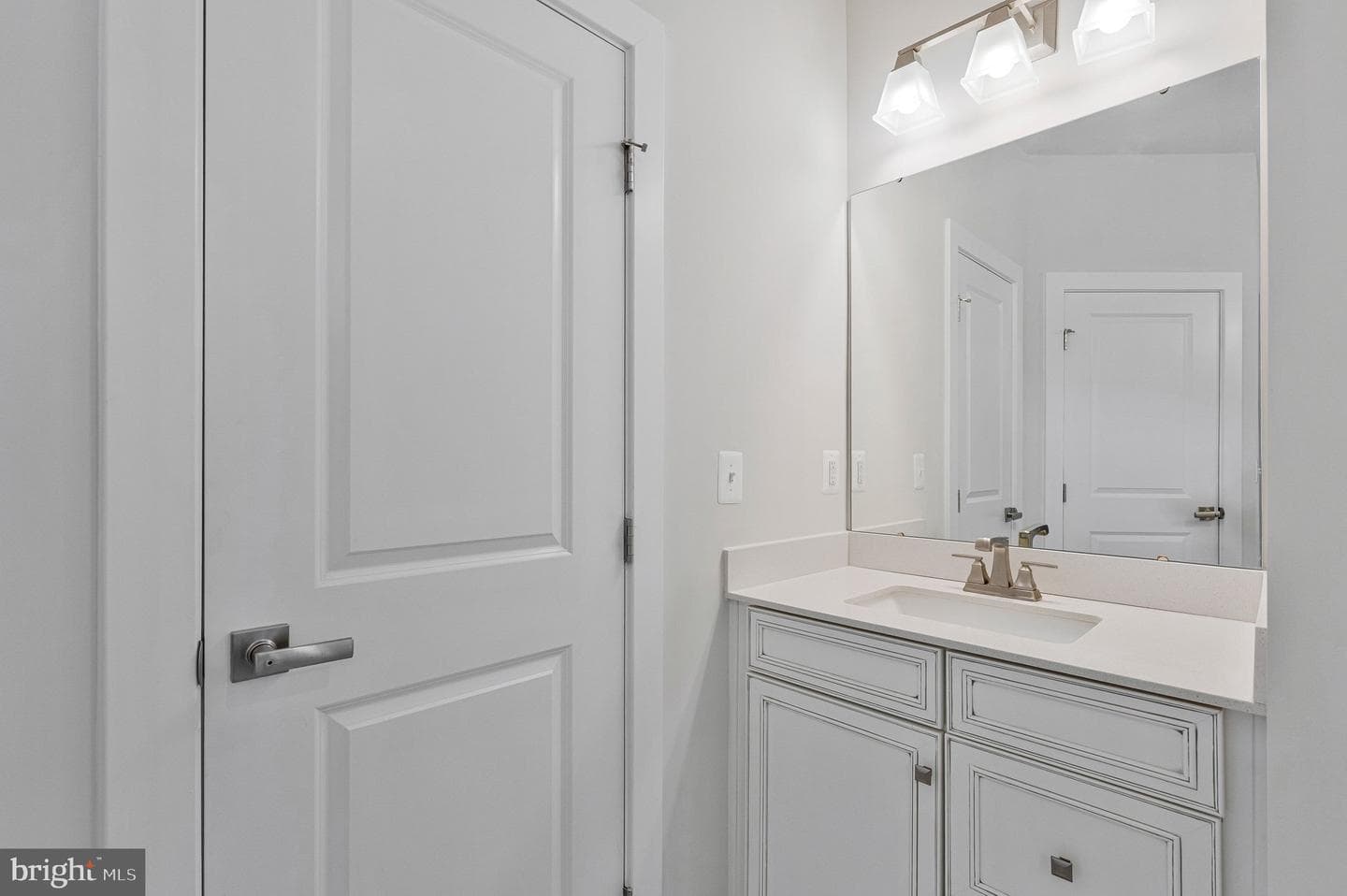14057 Sunrise Valley Drive #9b photo 31