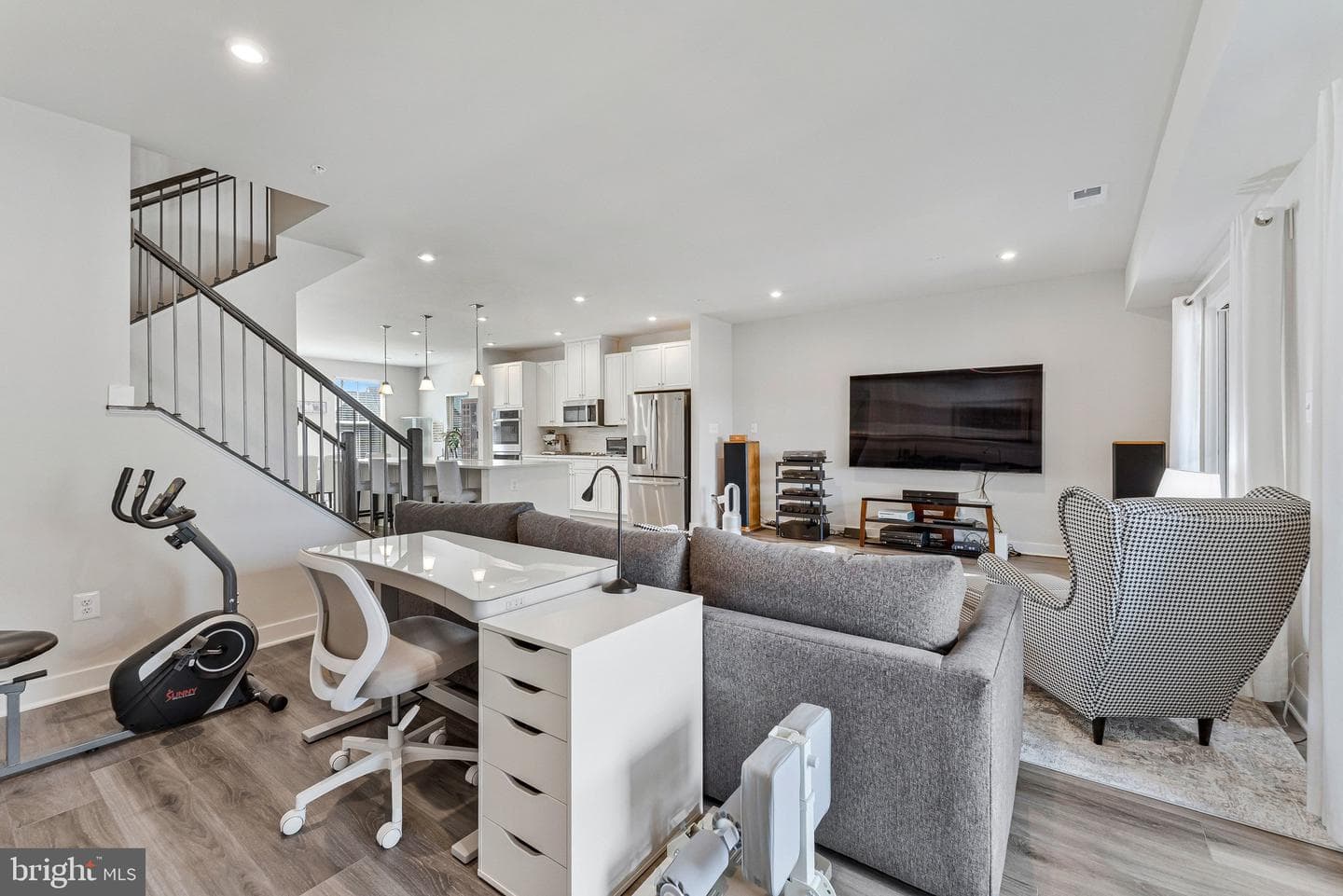 14057 Sunrise Valley Drive #9b photo 9
