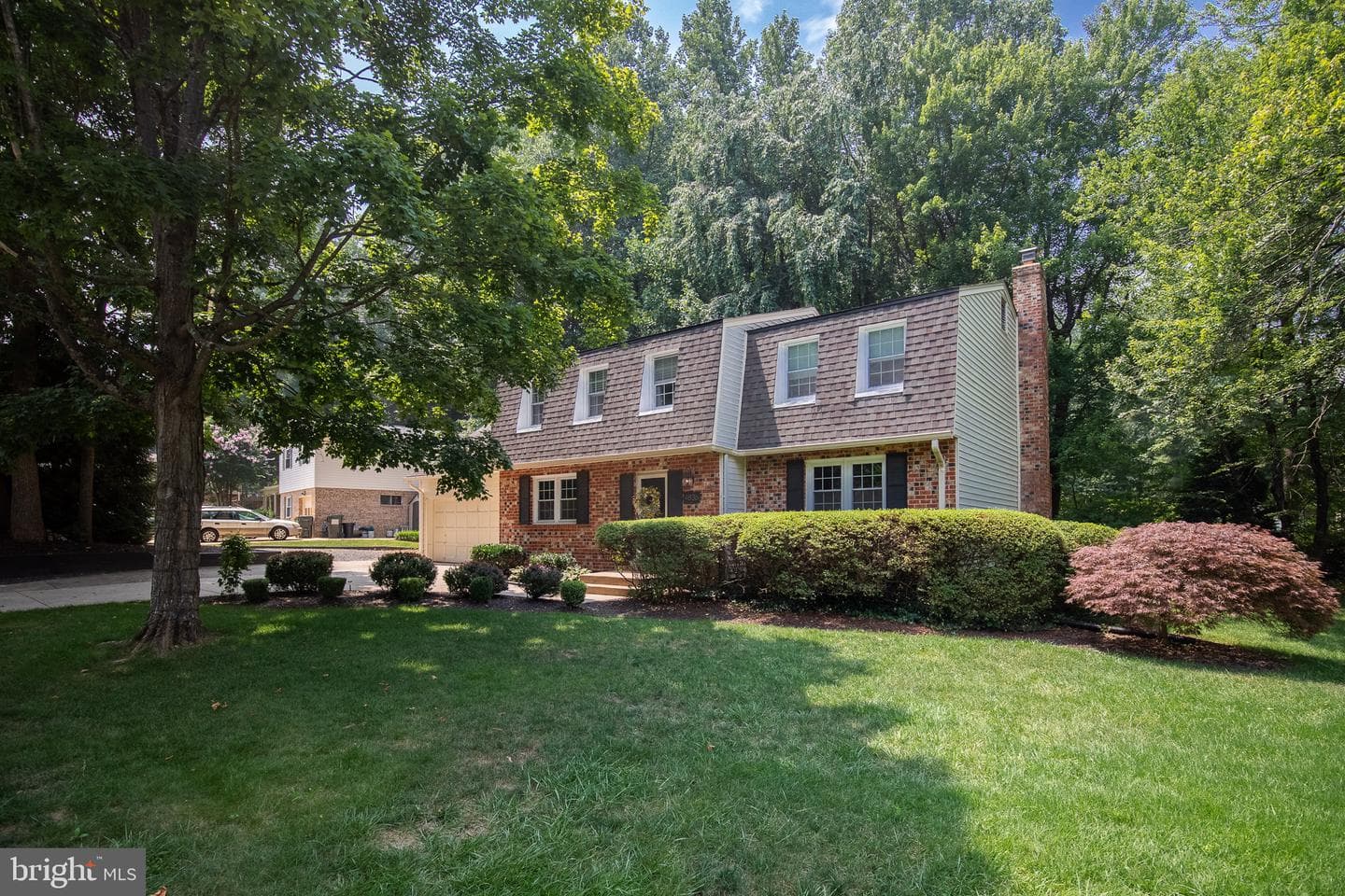 4836 Gainsborough Drive photo 1
