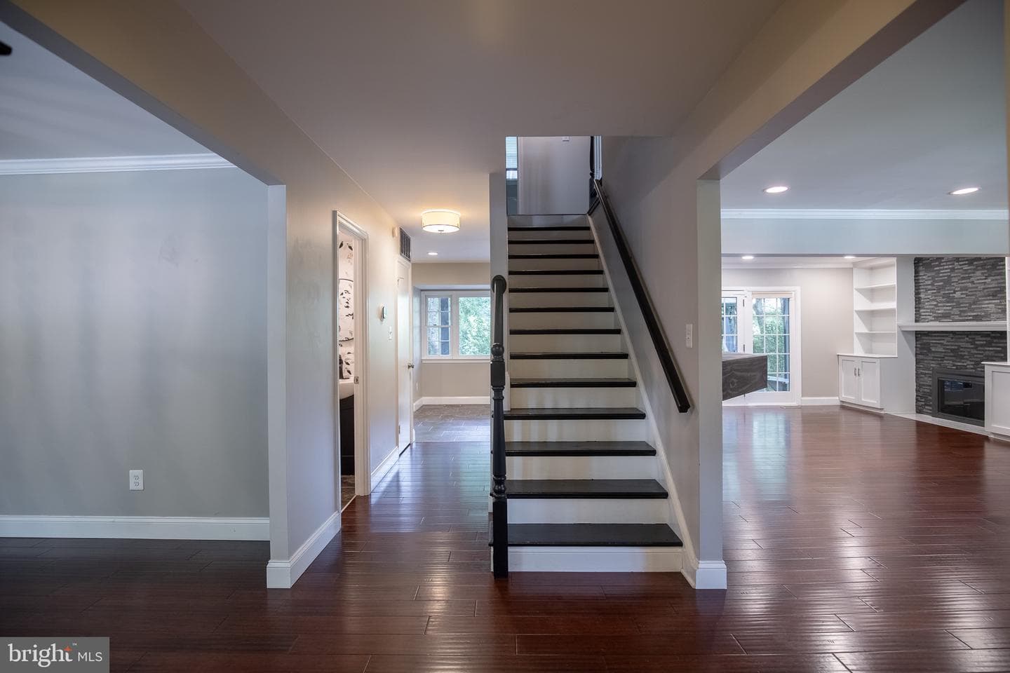 4836 Gainsborough Drive photo 19