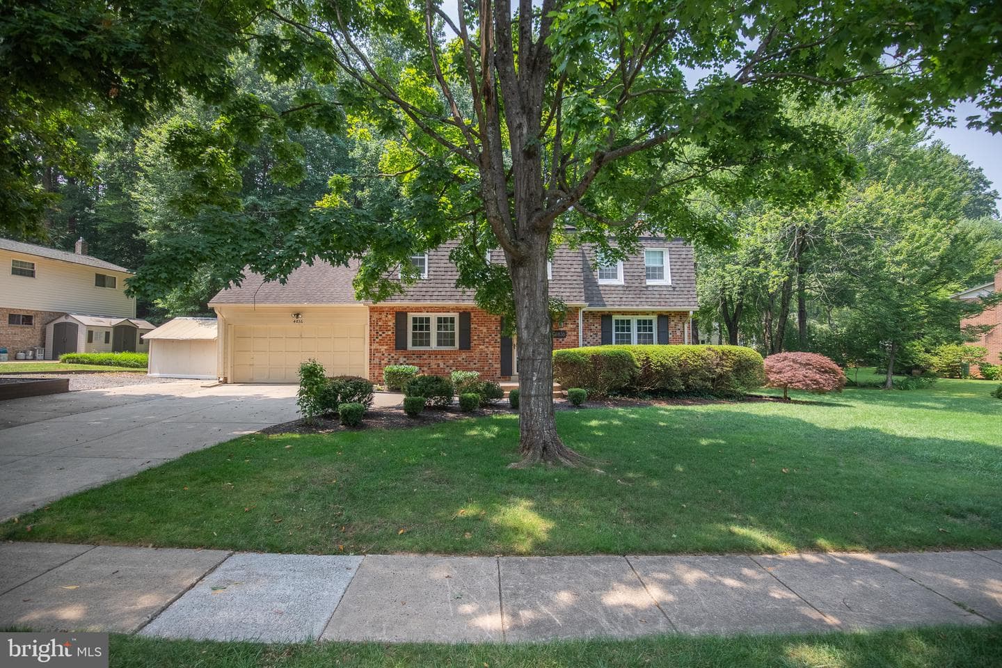 4836 Gainsborough Drive photo 3