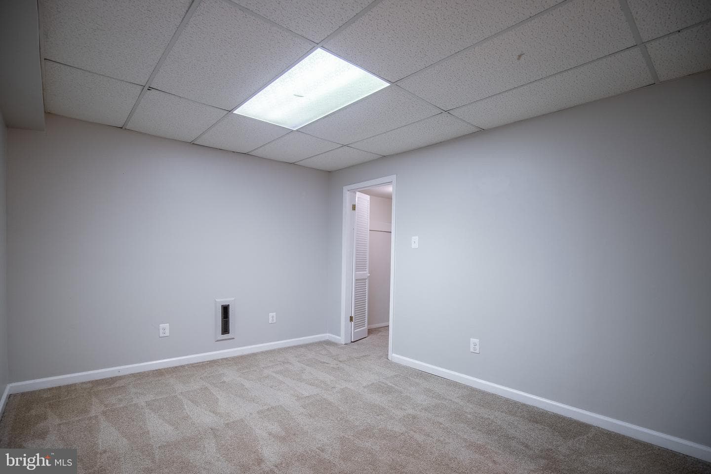 4836 Gainsborough Drive photo 35