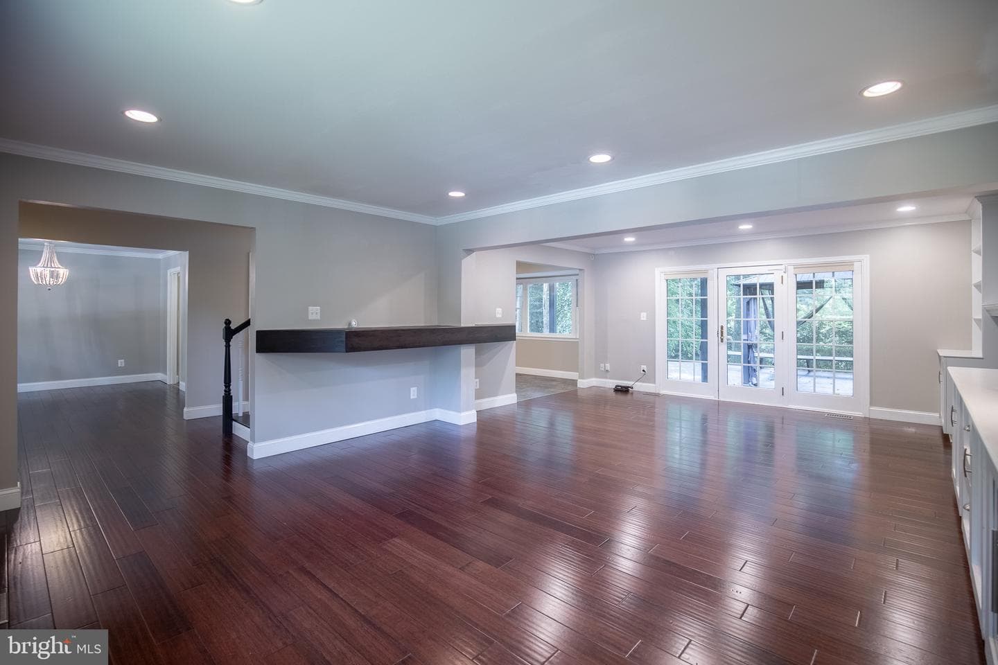 4836 Gainsborough Drive photo 7