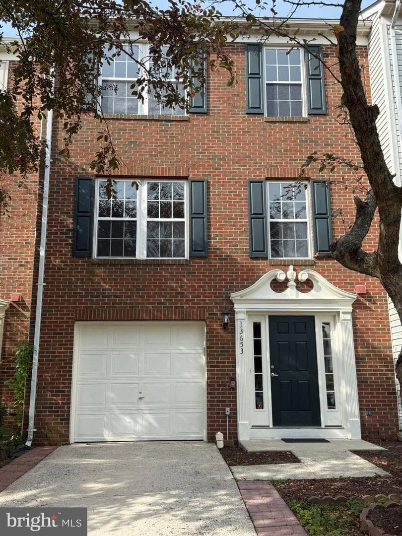 13653 Saint Johns Wood Place photo 1