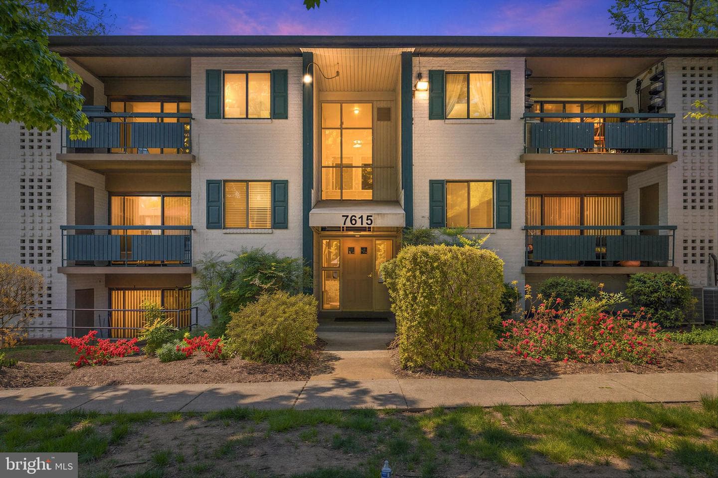 7615 Lee Highway #202 photo 1