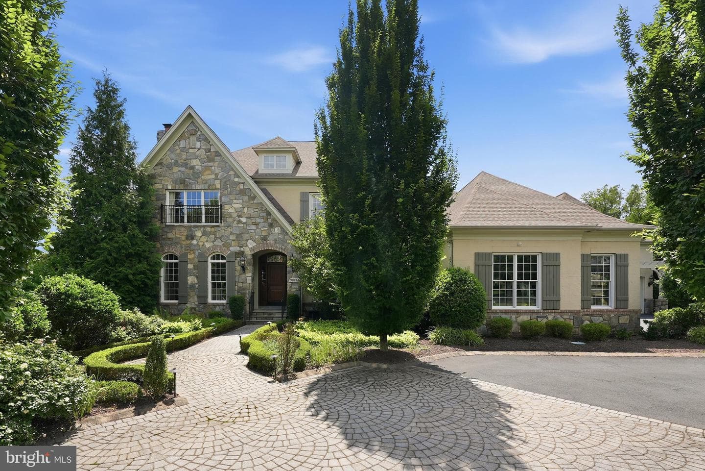 9842 Corsini Court photo 1