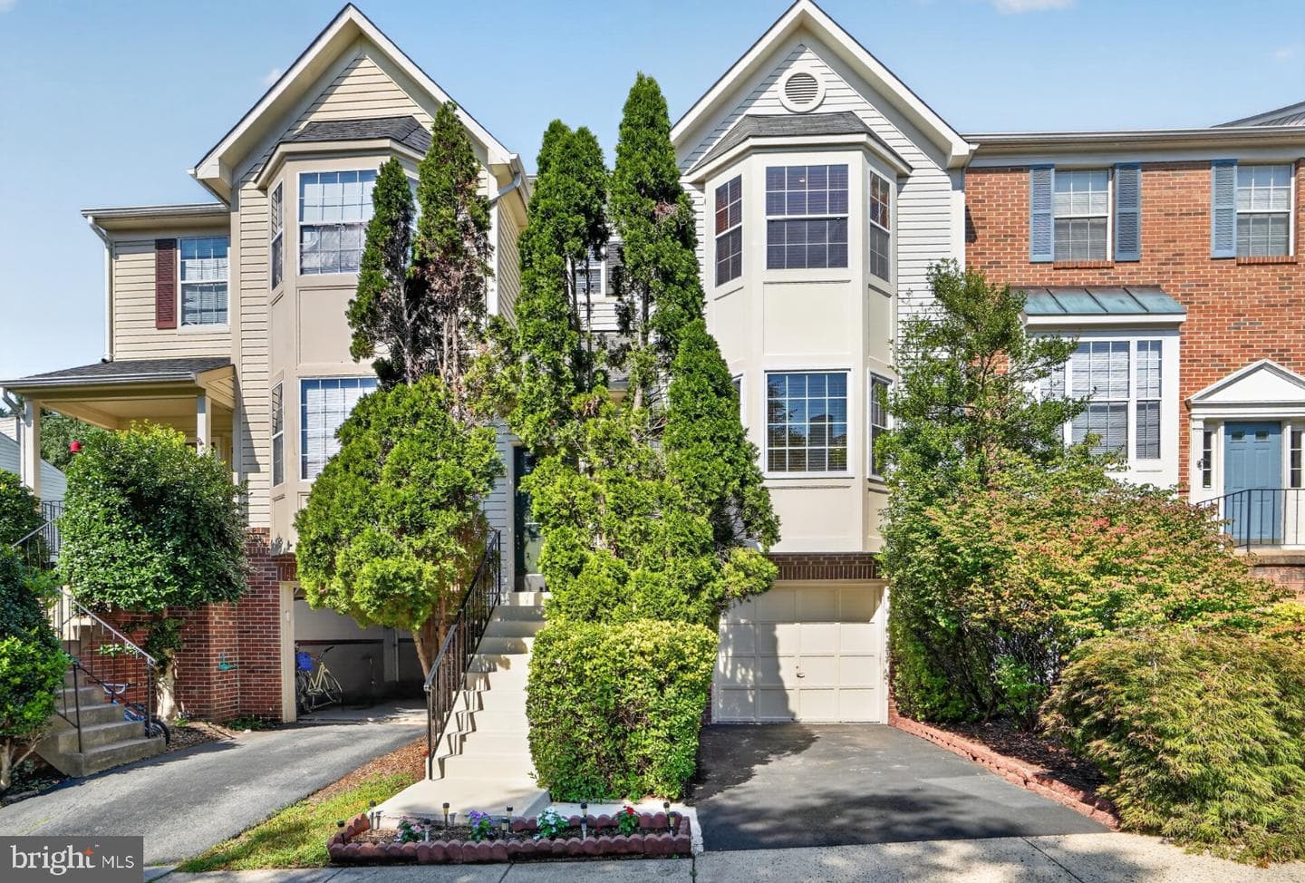 6888 Kerrywood Circle photo 1
