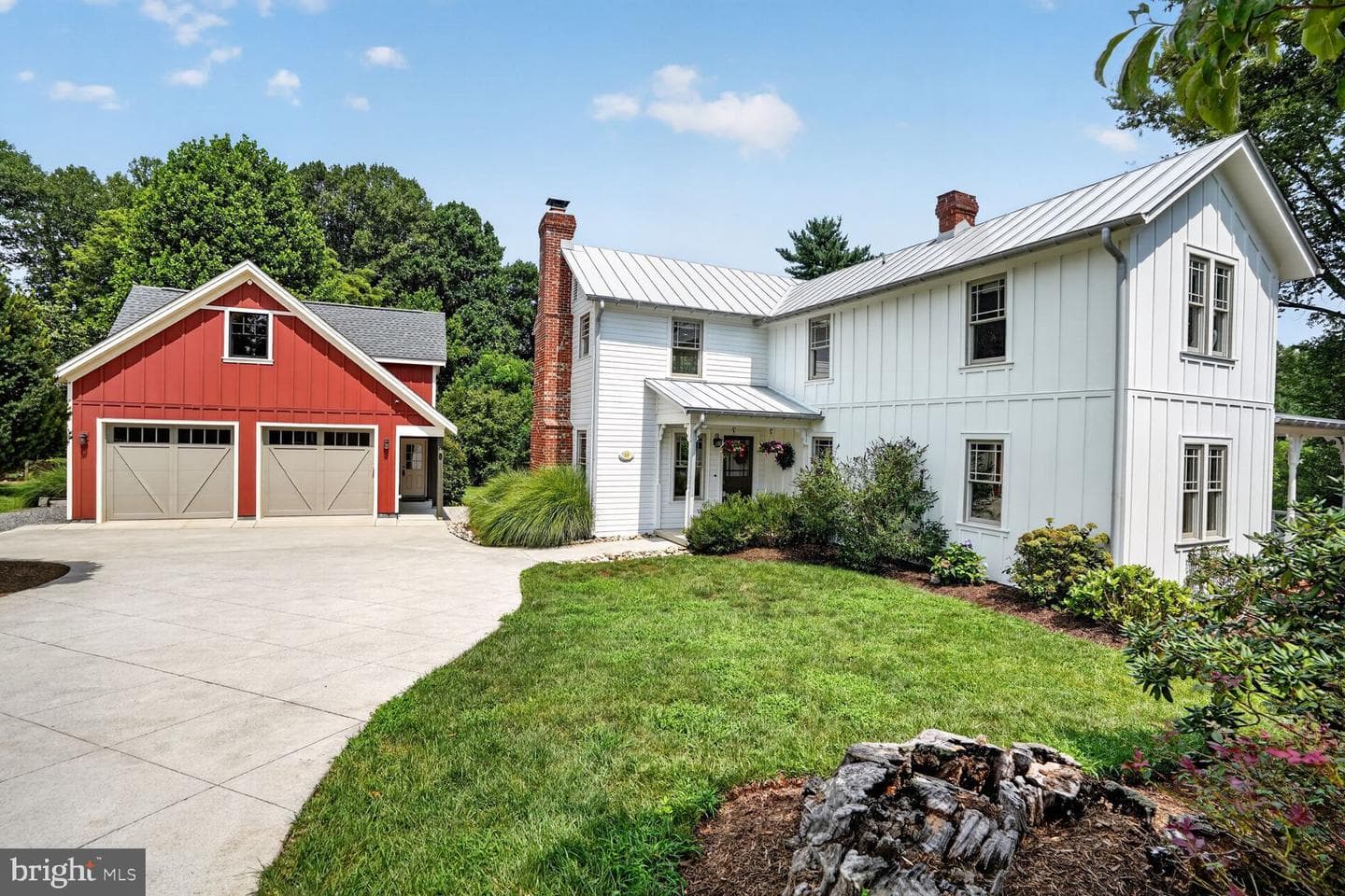 10526 Marbury Road photo 1