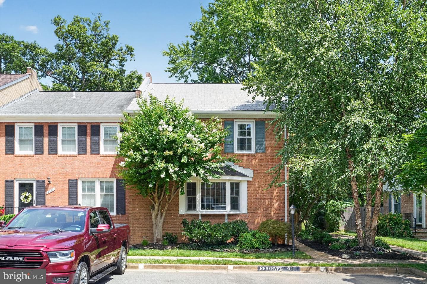 5265 Leestone Court photo 1