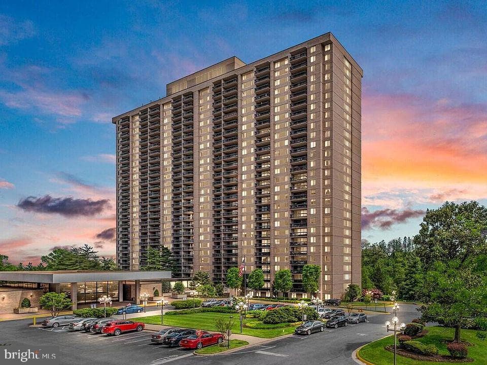 3705 S George Mason Drive #1403s photo 1