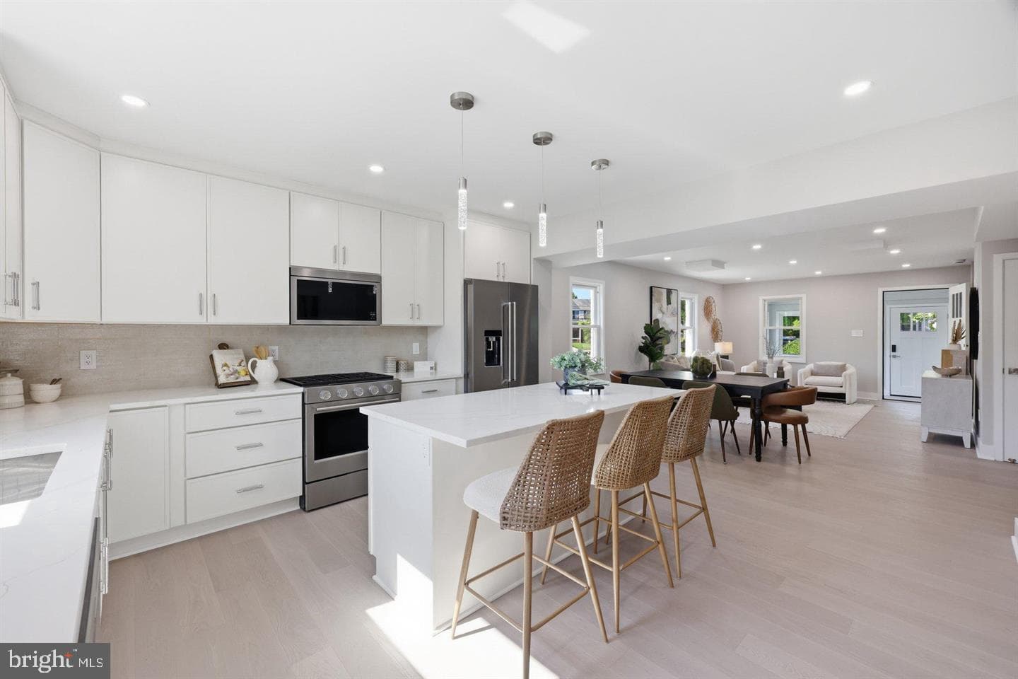 6023 Williamsburg Road