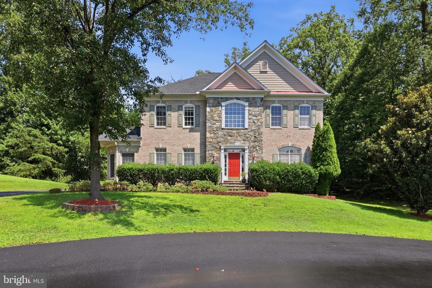 9205 Forest Greens Drive photo 1